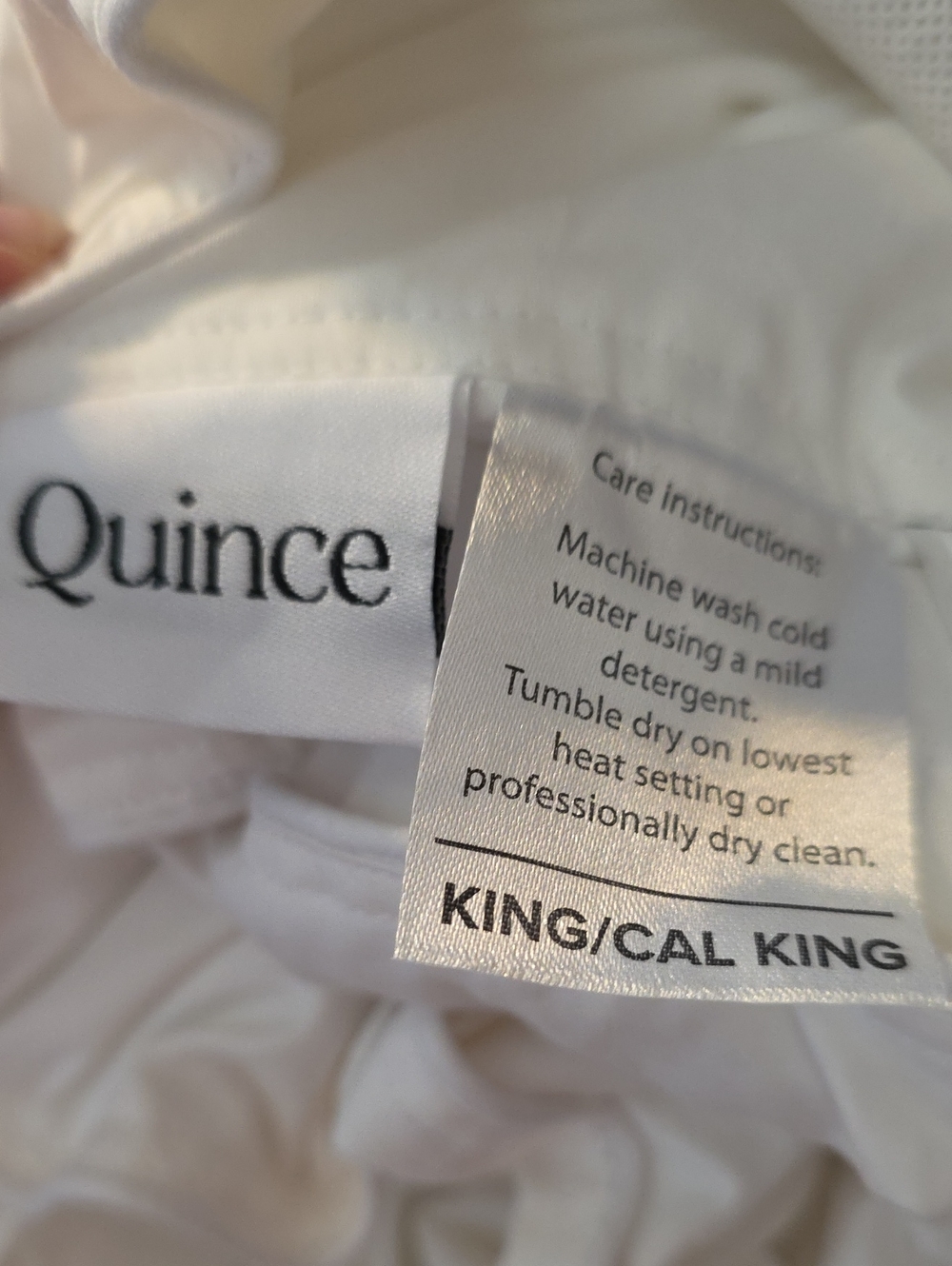 Quince Lightweight Down Alternative Duvet Insert - King/Cal King - Picture 2 of 8